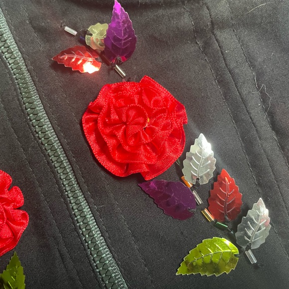 Vintage Corset with Flower Embellishments - Picture 9 of 13